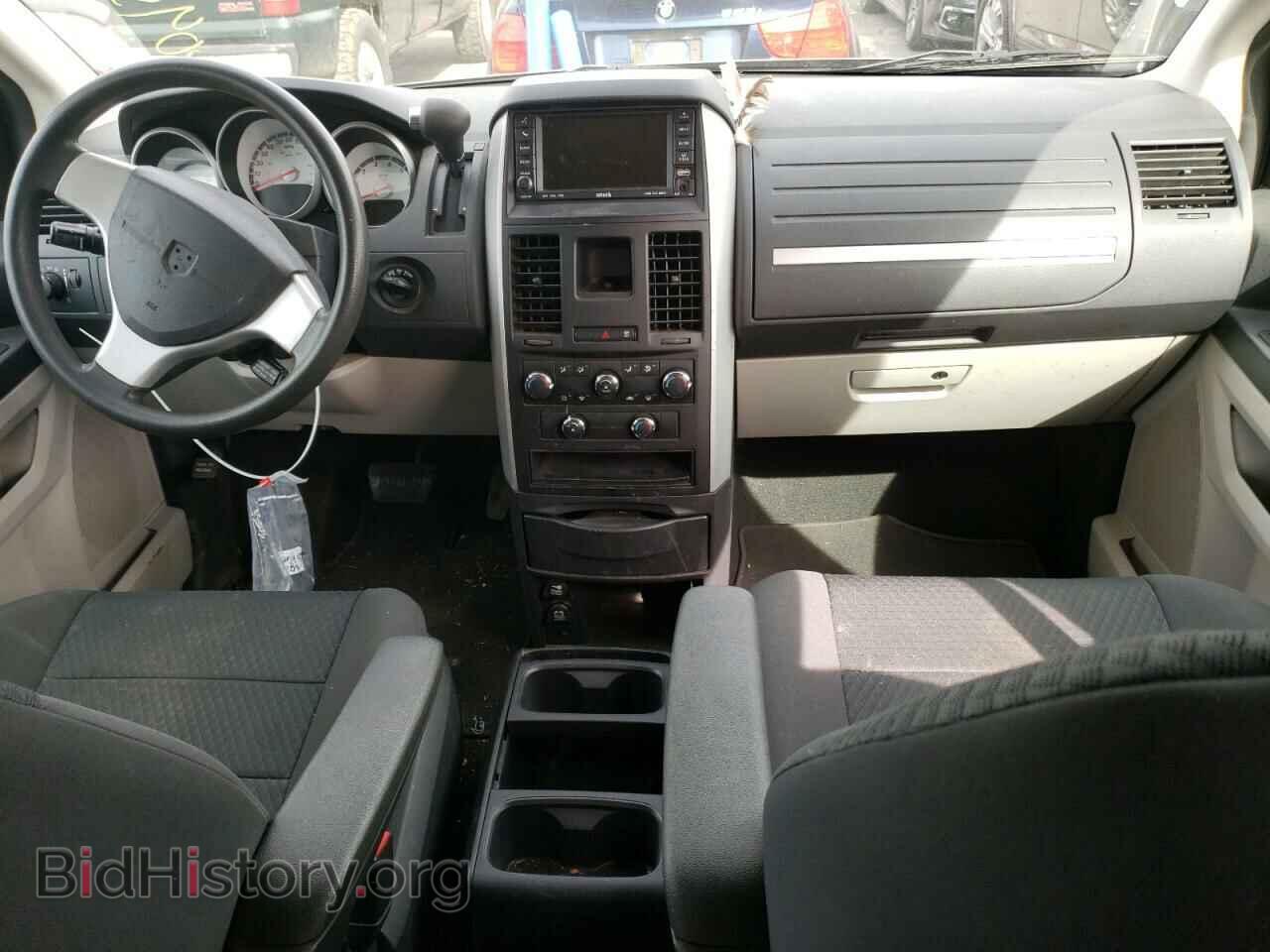 2010 DODGE CARAVAN - VIN: 2D4RN4DE8AR318318 - Фото 8