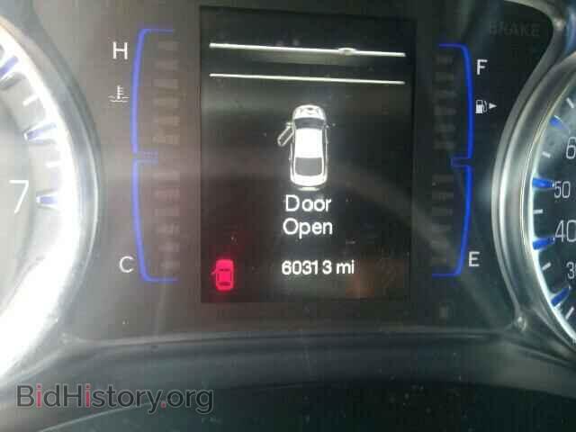 2015 CHRYSLER 200 - VIN: 1C3CCCAB5FN684906 - Photo 8