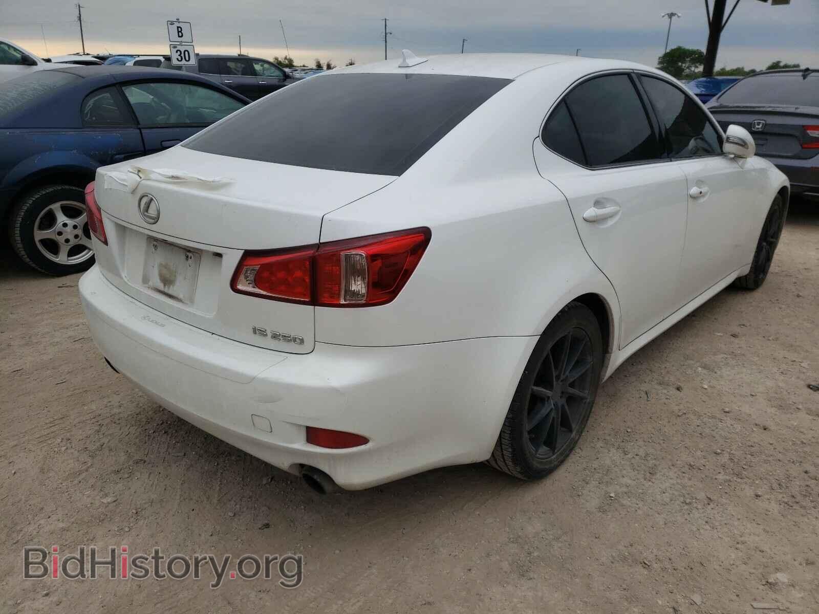 2011 LEXUS IS - VIN: JTHBF5C25B5137019 - Фото 4