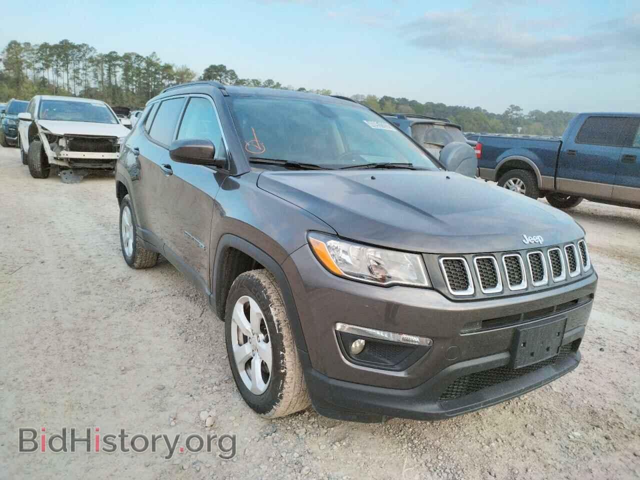 Фотография 3C4NJDBB9JT256103 - JEEP COMPASS 2018