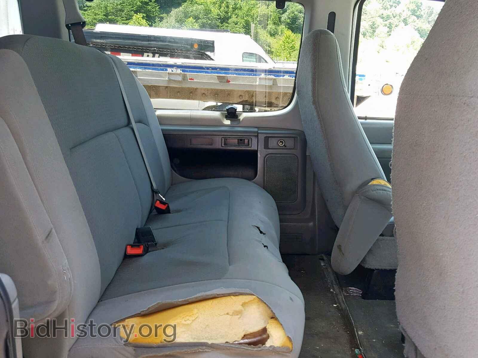 2008 FORD ECONOLINE - VIN: 1FBSS31L18DB21870 - Photo 6