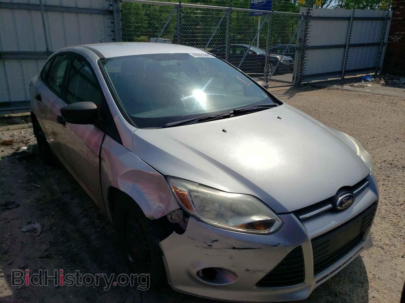 Фотография 1FADP3E26DL299996 - FORD FOCUS 2013