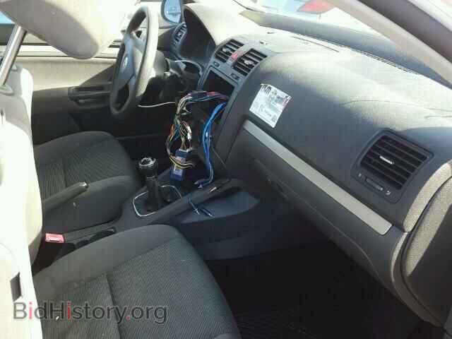 2009 VOLKSWAGEN RABBIT - VIN: WVWAB71K79W035393 - Фото 5