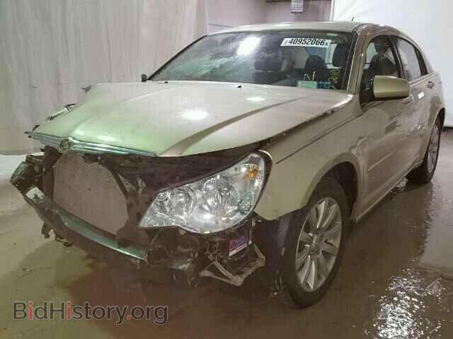 2010 CHRYSLER SEBRING - VIN: 1C3CC5FD5AN192505 - Фото 2