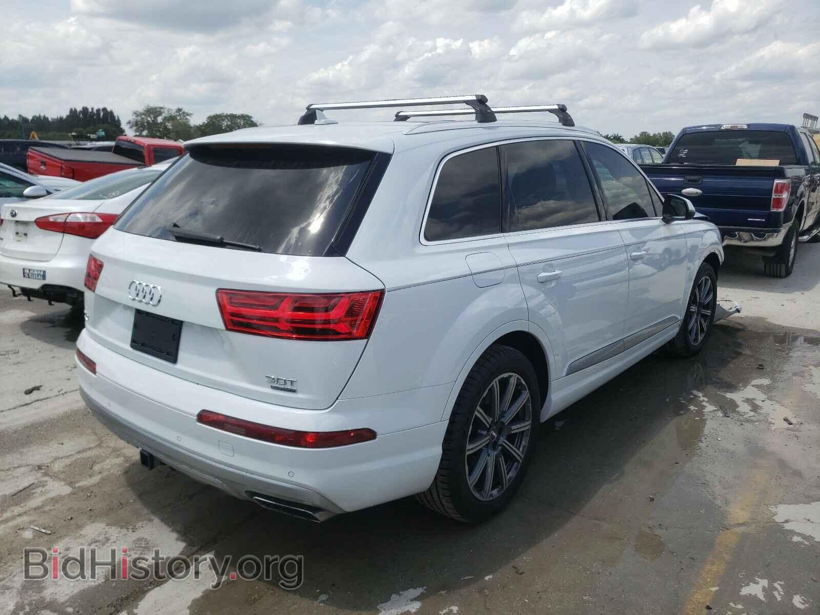 2017 AUDI Q7 - VIN: WA1VAAF74HD050671 - Фото 4