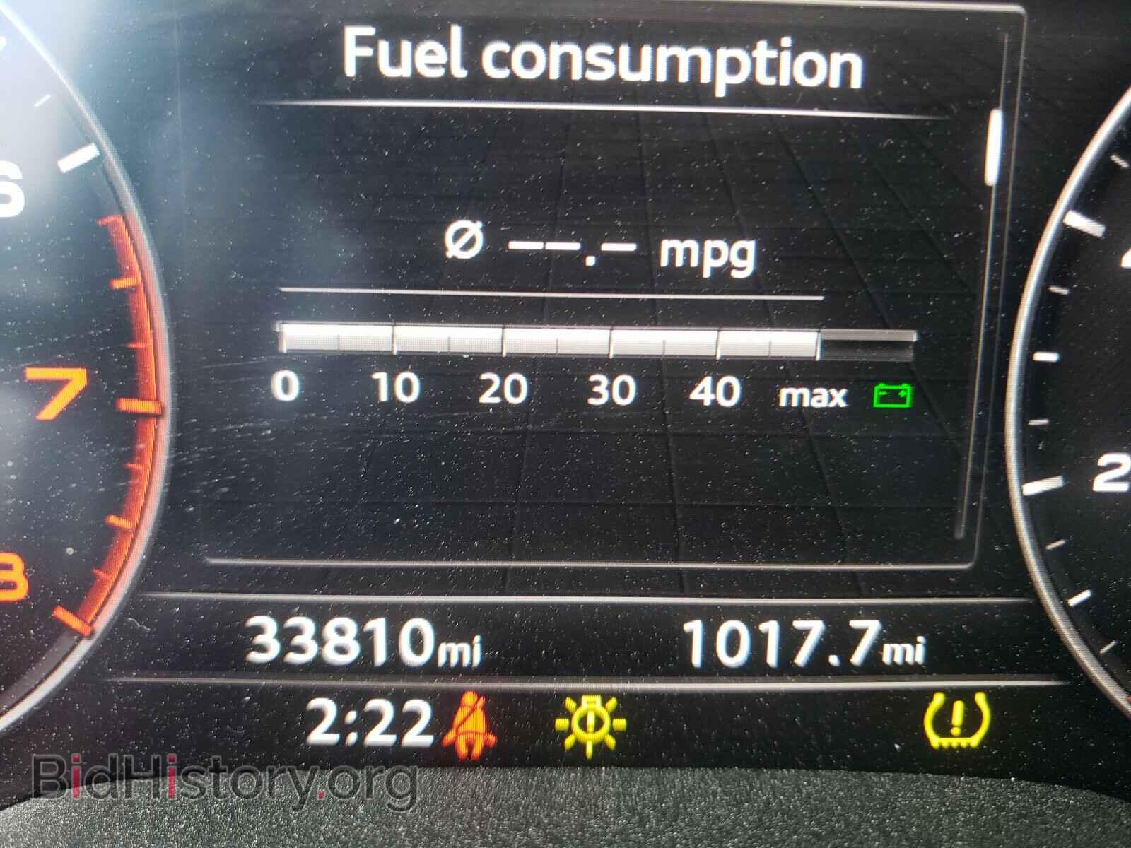 2017 AUDI Q7 - VIN: WA1VAAF74HD050671 - Фото 8