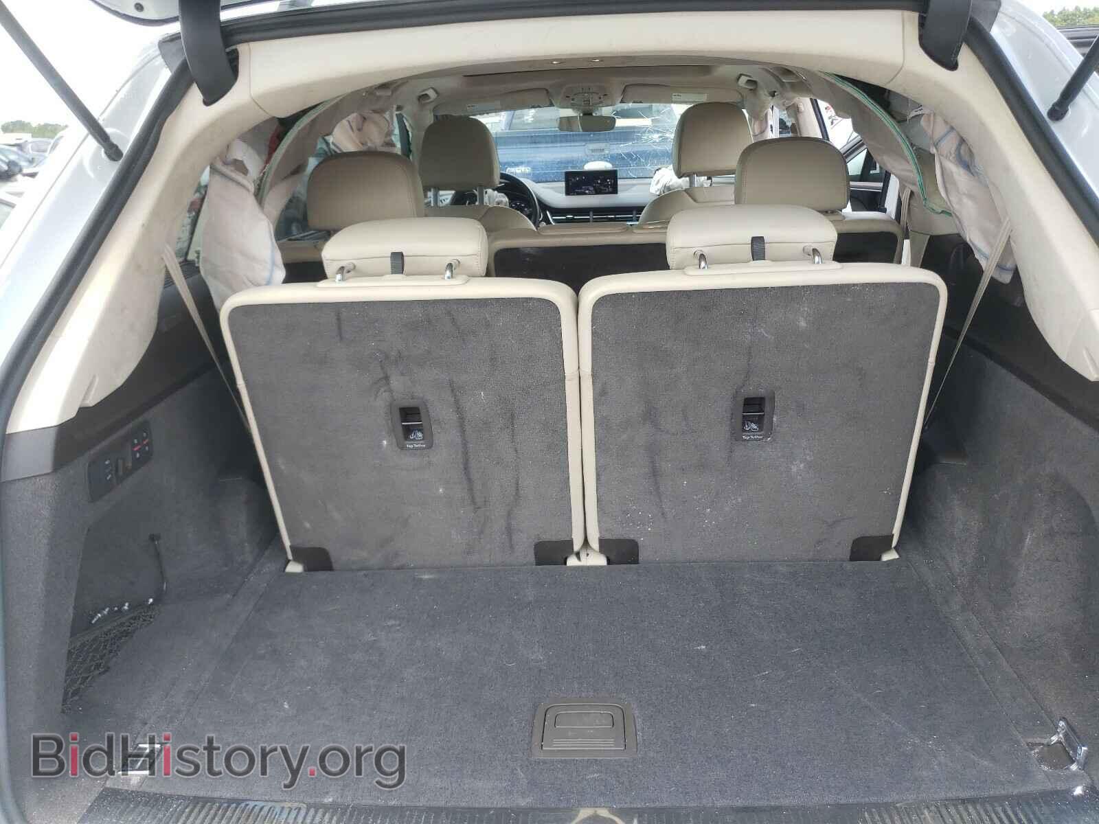 2017 AUDI Q7 - VIN: WA1VAAF74HD050671 - Фото 9
