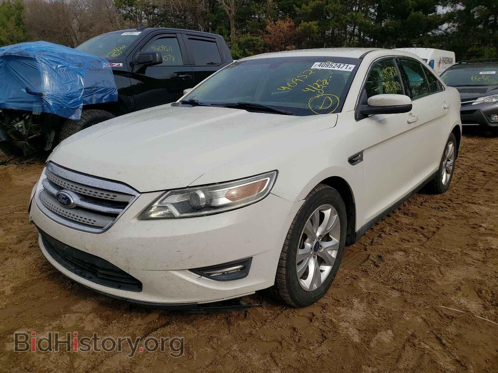 2011 FORD TAURUS - VIN: 1FAHP2EW1BG130943 - Photo 2
