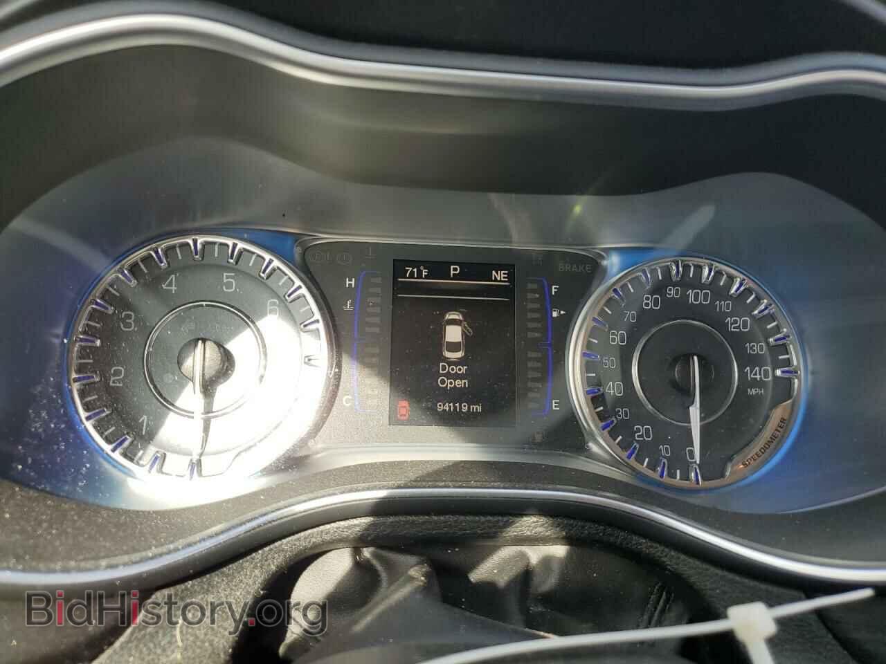 2015 CHRYSLER 200 - VIN: 1C3CCCAB1FN534744 - Фото 9