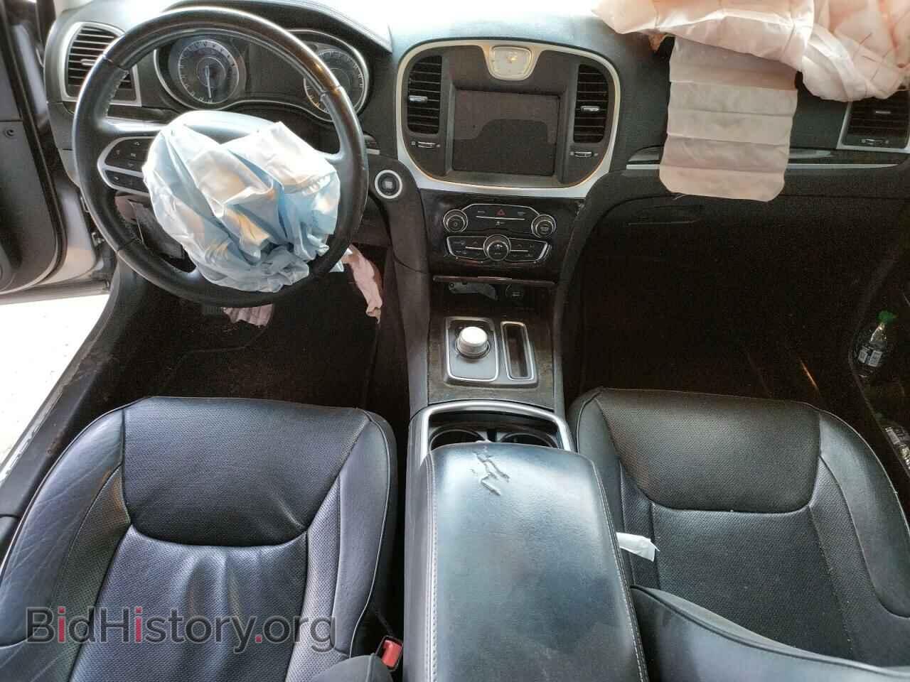 2017 CHRYSLER 300 - VIN: 2C3CCAEGXHH549698 - Фото 8