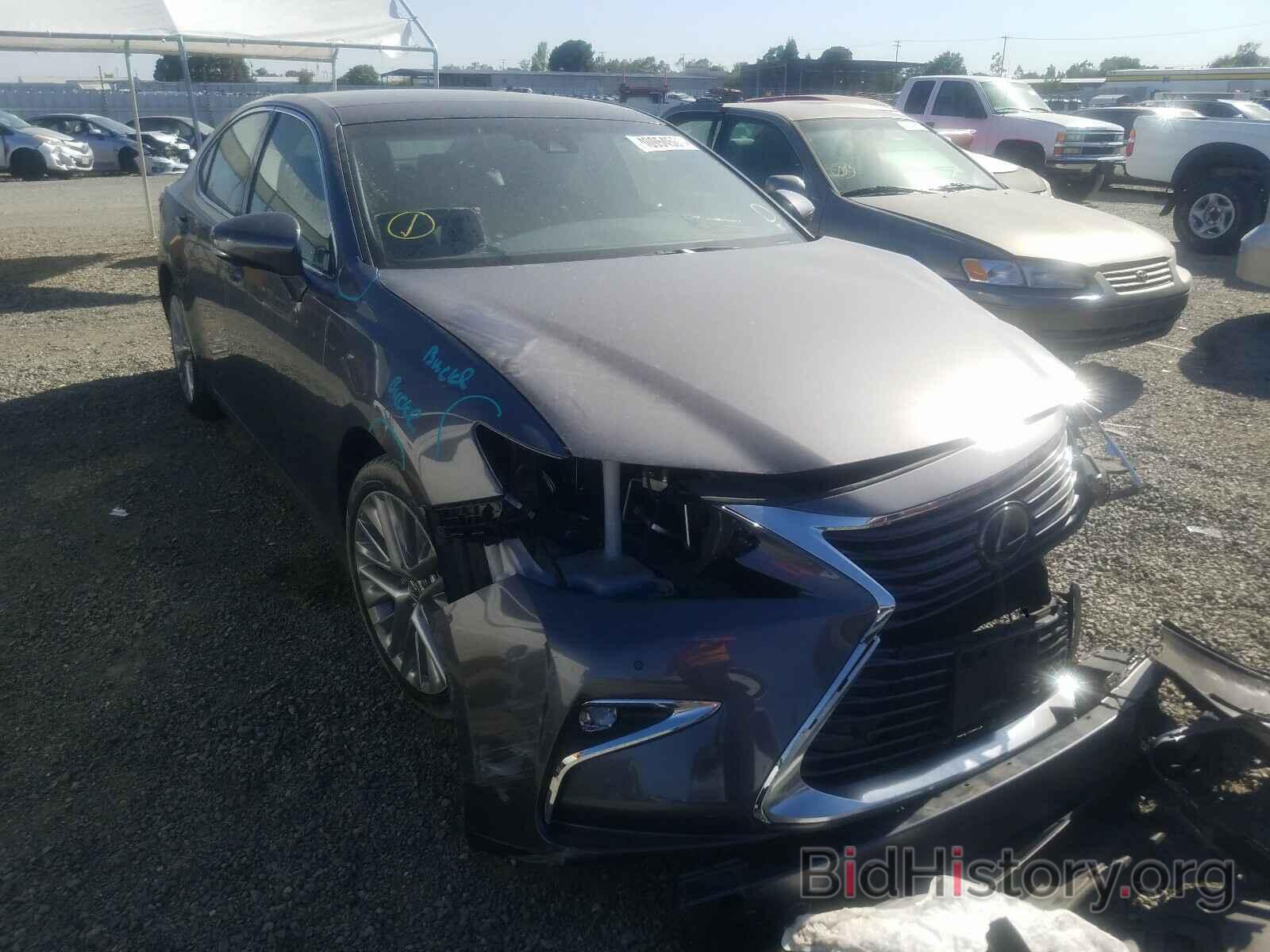 Photo JTHBK1GG8G2228482 - LEXUS ES350 2016