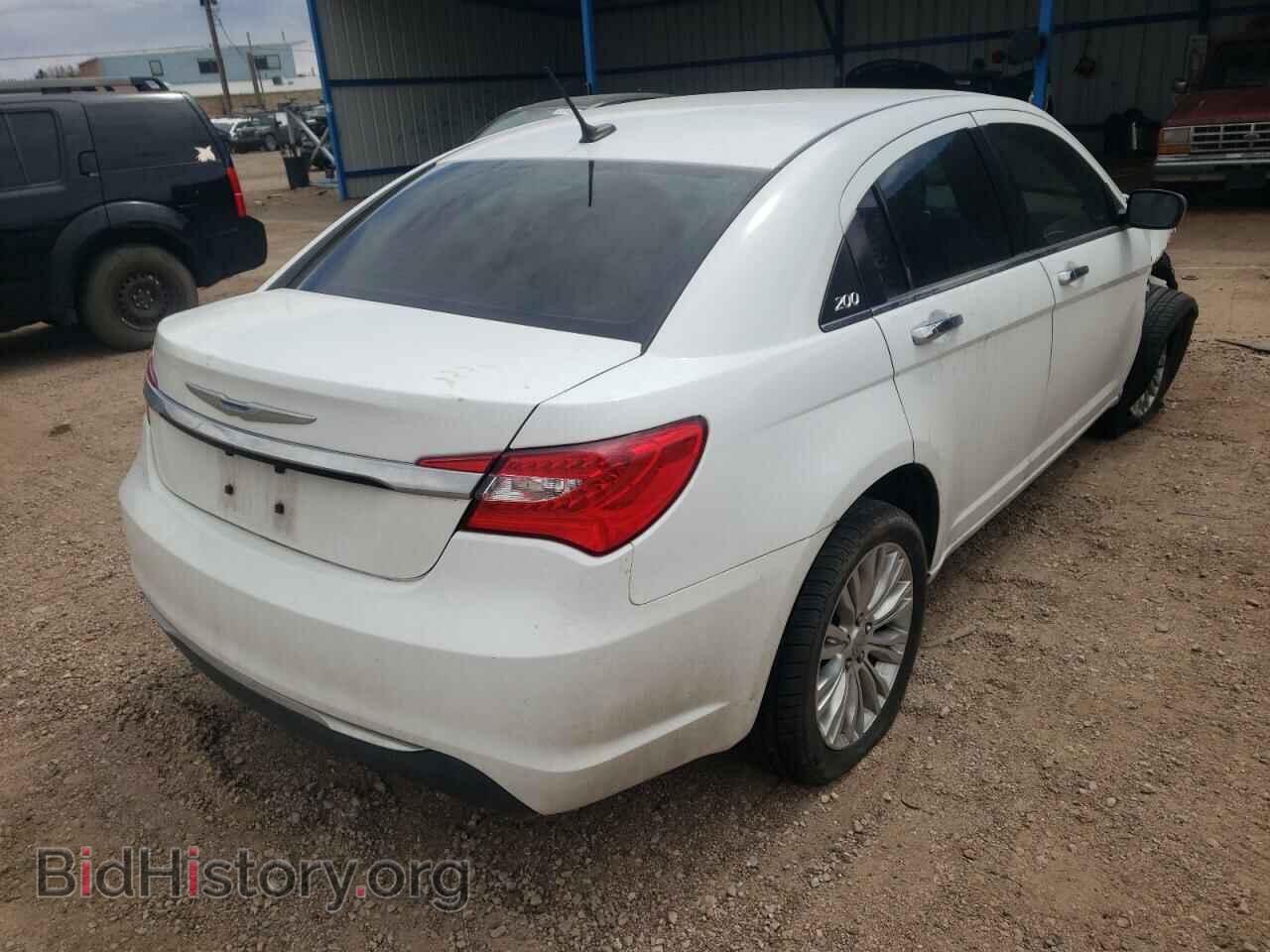 2012 CHRYSLER 200 - VIN: 1C3CCBCG5CN241475 - Фото 4