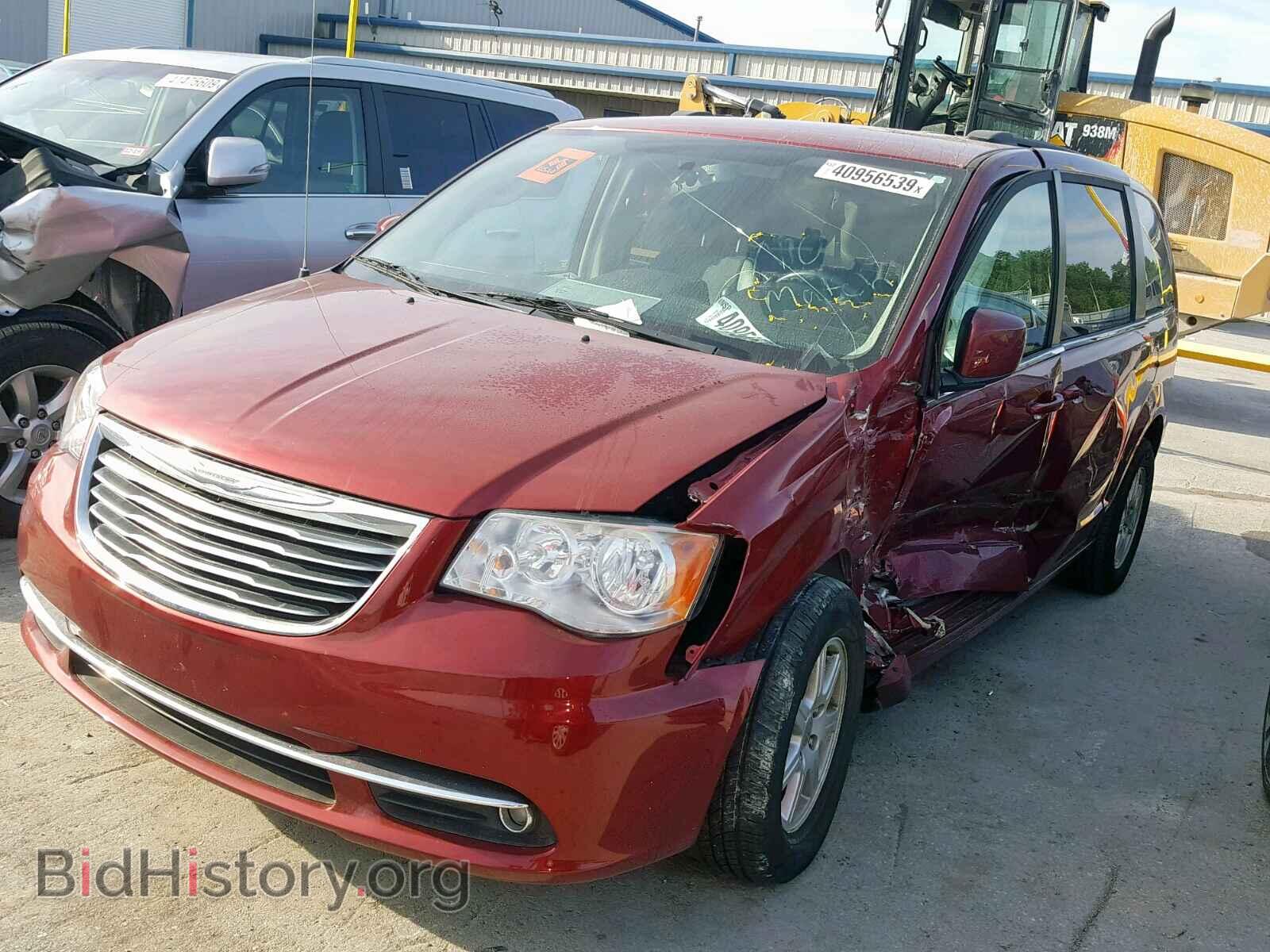 2013 CHRYSLER TOWN & COU - VIN: 2C4RC1BG4DR612387 - Фото 2