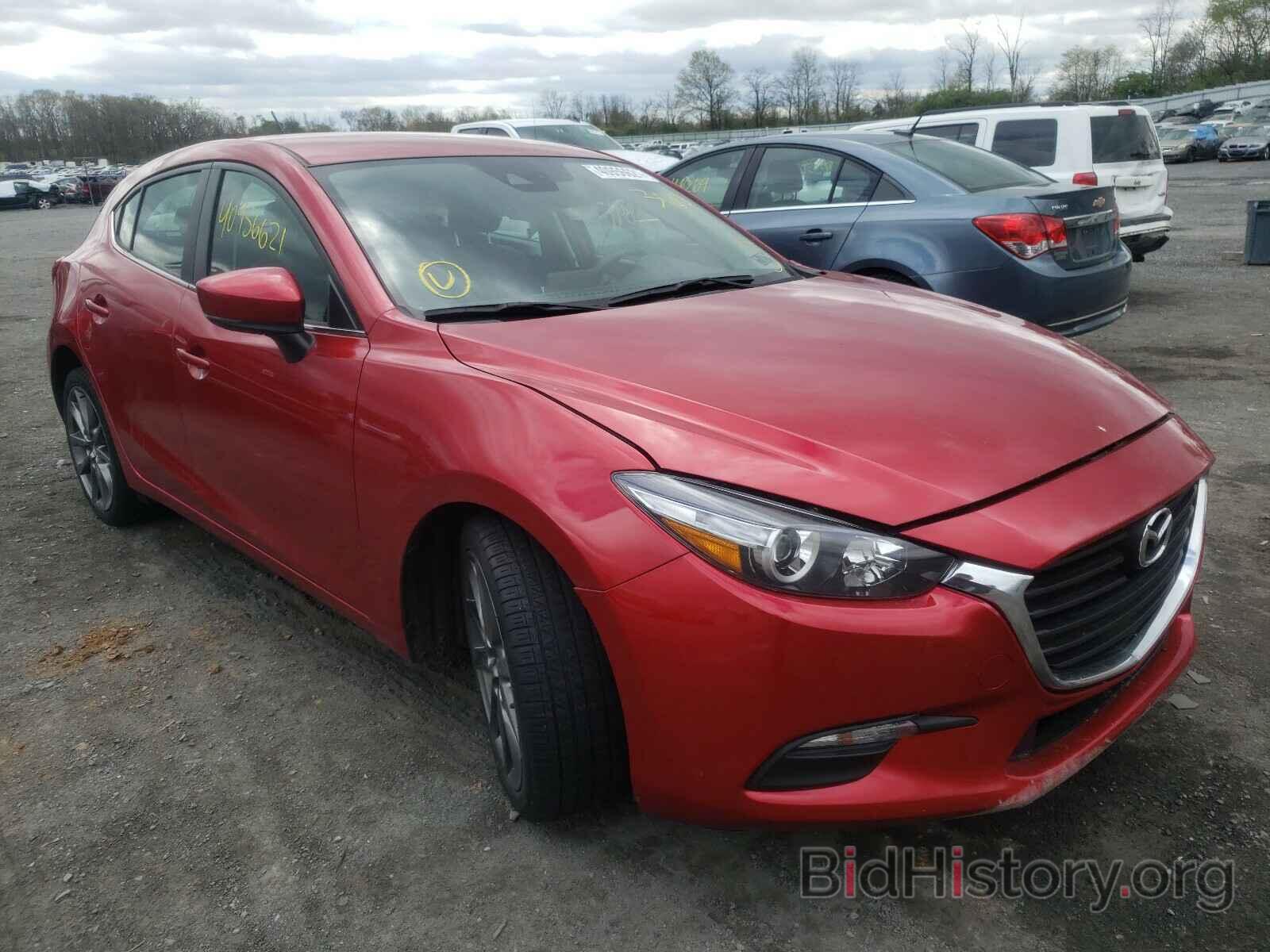 Photo 3MZBN1L34JM177815 - MAZDA 3 2018