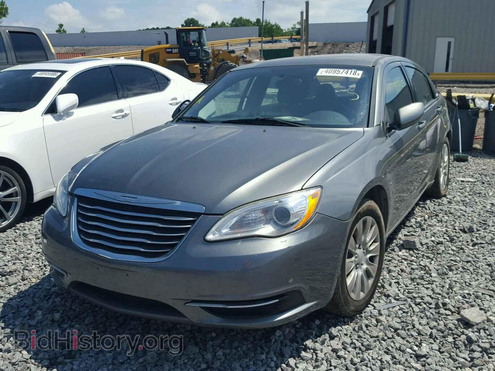 2012 CHRYSLER 200 - VIN: 1C3CCBAB4CN172477 - Фото 2