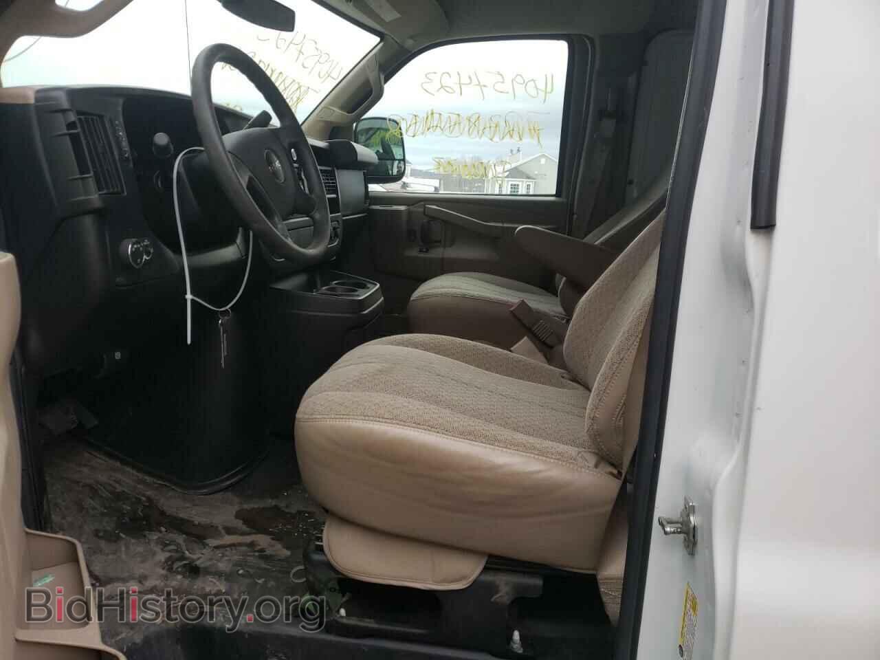 2017 GMC SAVANA - VIN: 1GTW7AFF8H1128497 - Фото 7