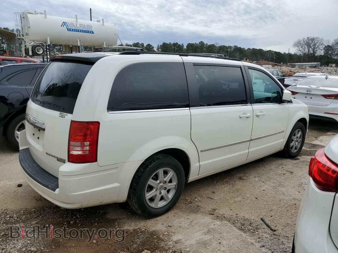 2010 CHRYSLER MINIVAN - VIN: 2A4RR8DX8AR375011 - Фото 3