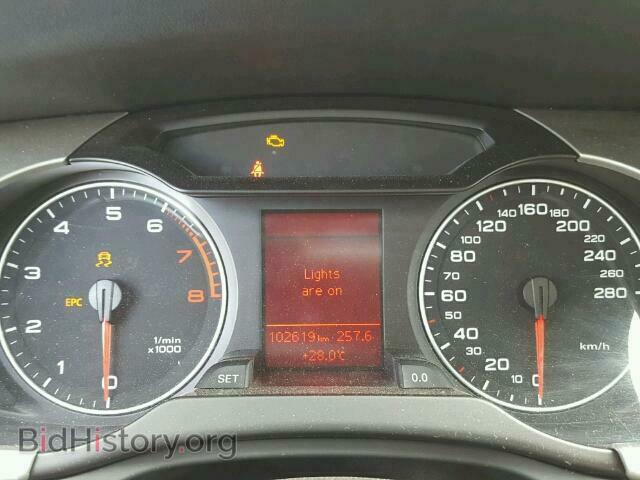 2011 AUDI A4 - VIN: WAUDFCFL1BN040982 - Фото 8