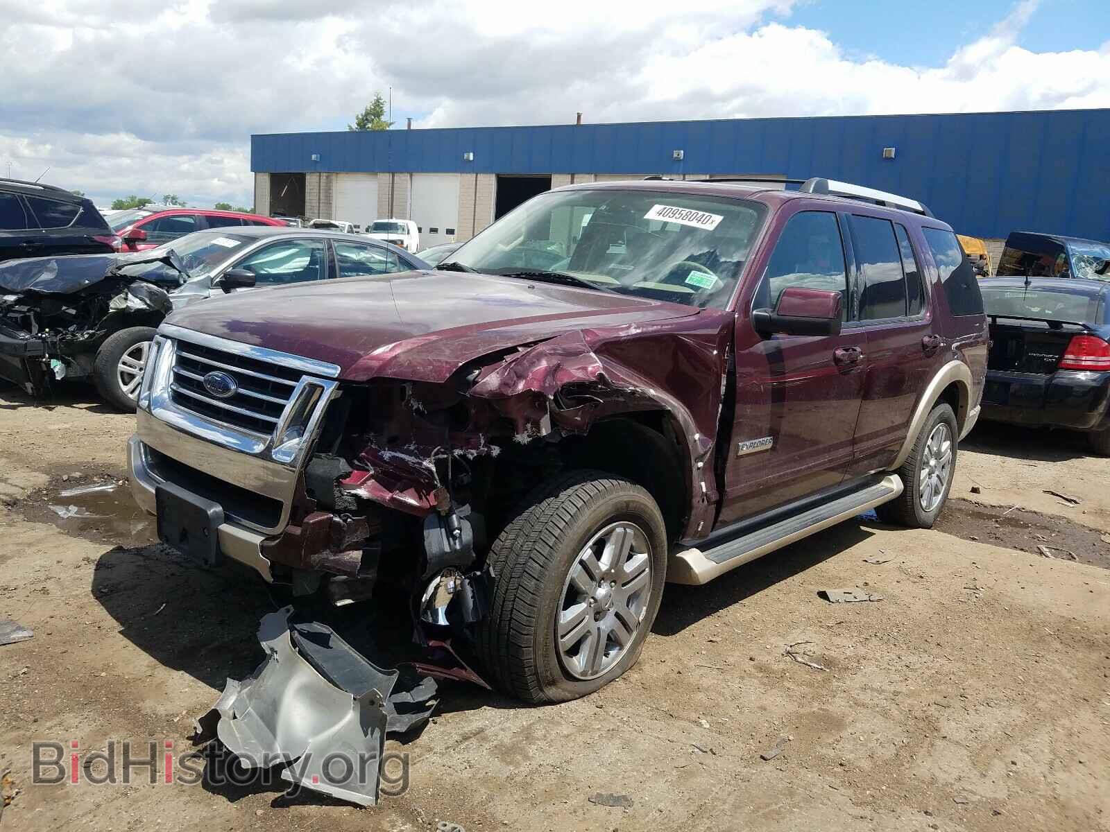 2007 FORD EXPLORER - VIN: 1FMEU64E17UA41528 - Фото 2