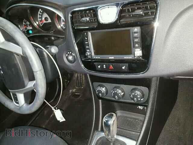 2011 CHRYSLER 200 - VIN: 1C3BC1FB8BN625660 - Фото 9
