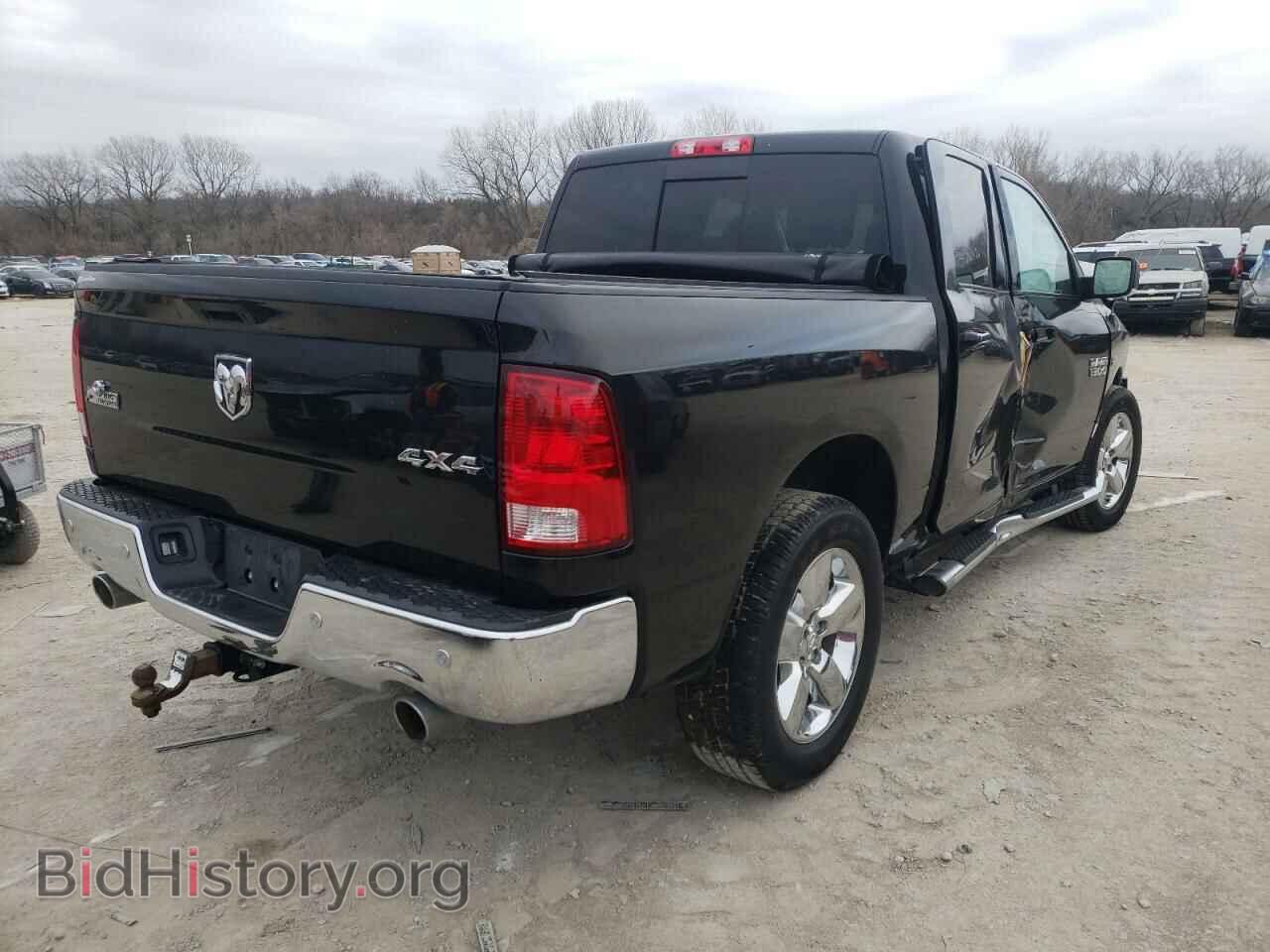 2018 RAM 1500 - VIN: 3C6RR7LT4JG135773 - Фото 4
