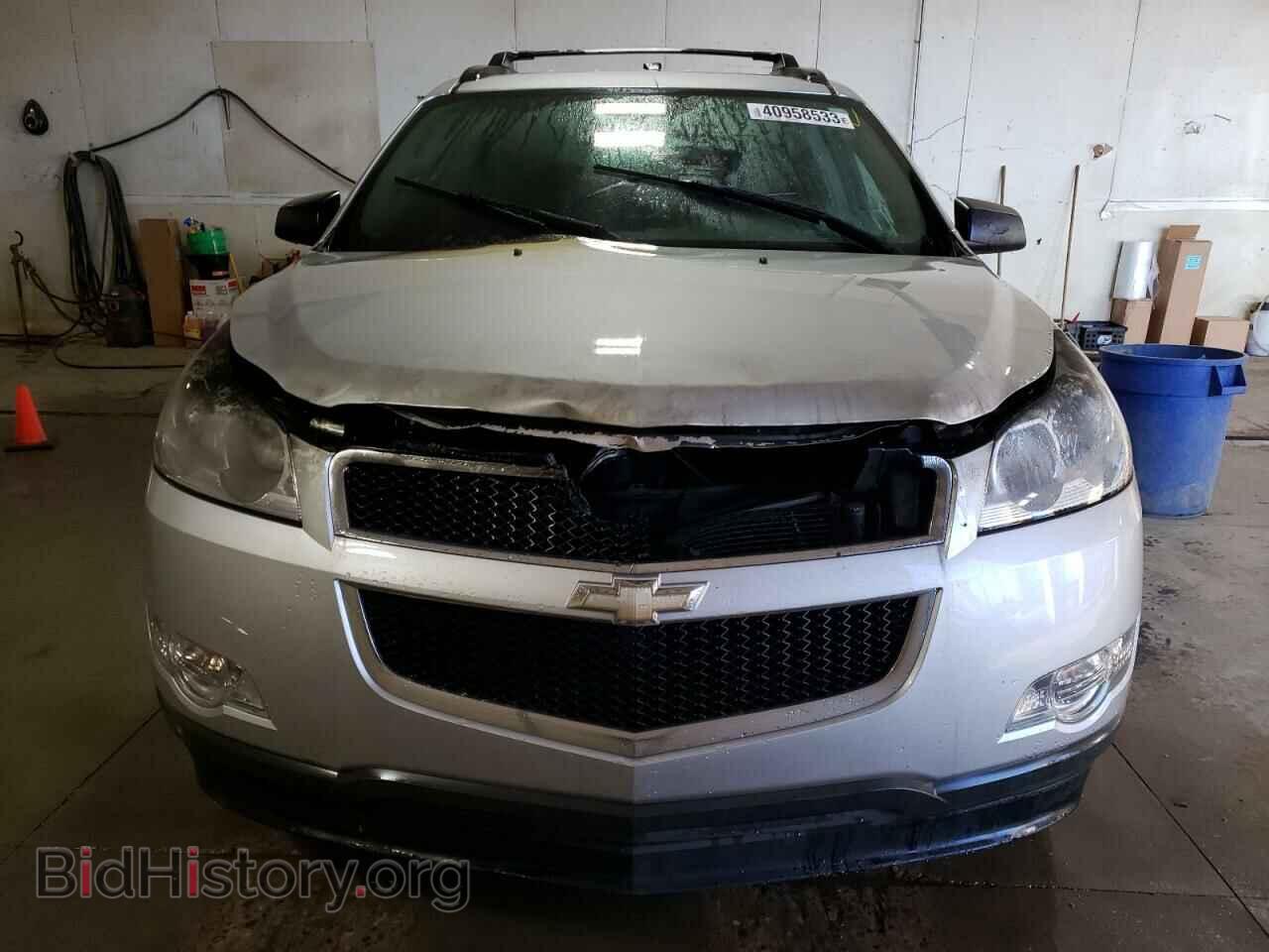 2010 CHEVROLET TRAVERSE - VIN: 1GNLREED4AS131179 - Фото 5