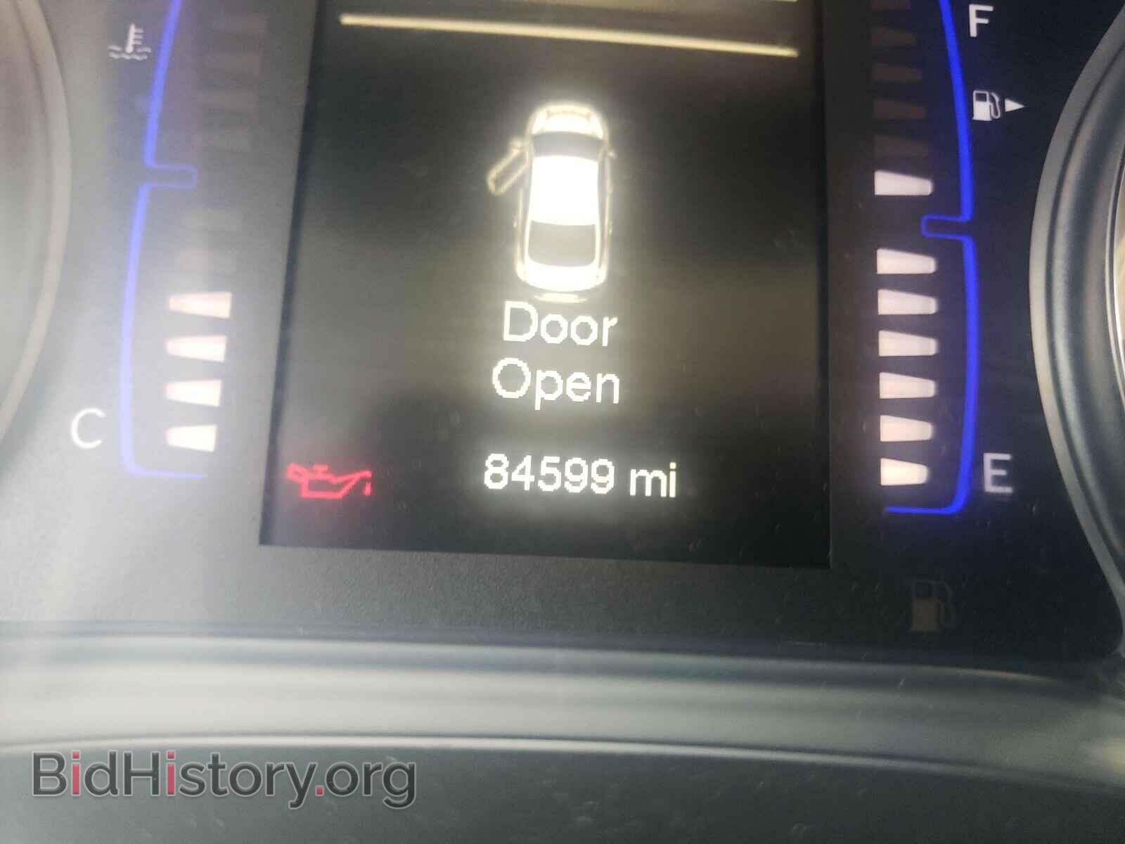2016 CHRYSLER 200 - VIN: 1C3CCCABXGN185018 - Фото 8