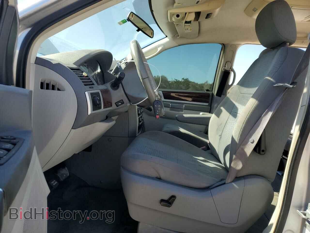 2010 CHRYSLER MINIVAN - VIN: 2A4RR5D14AR235466 - Photo 7
