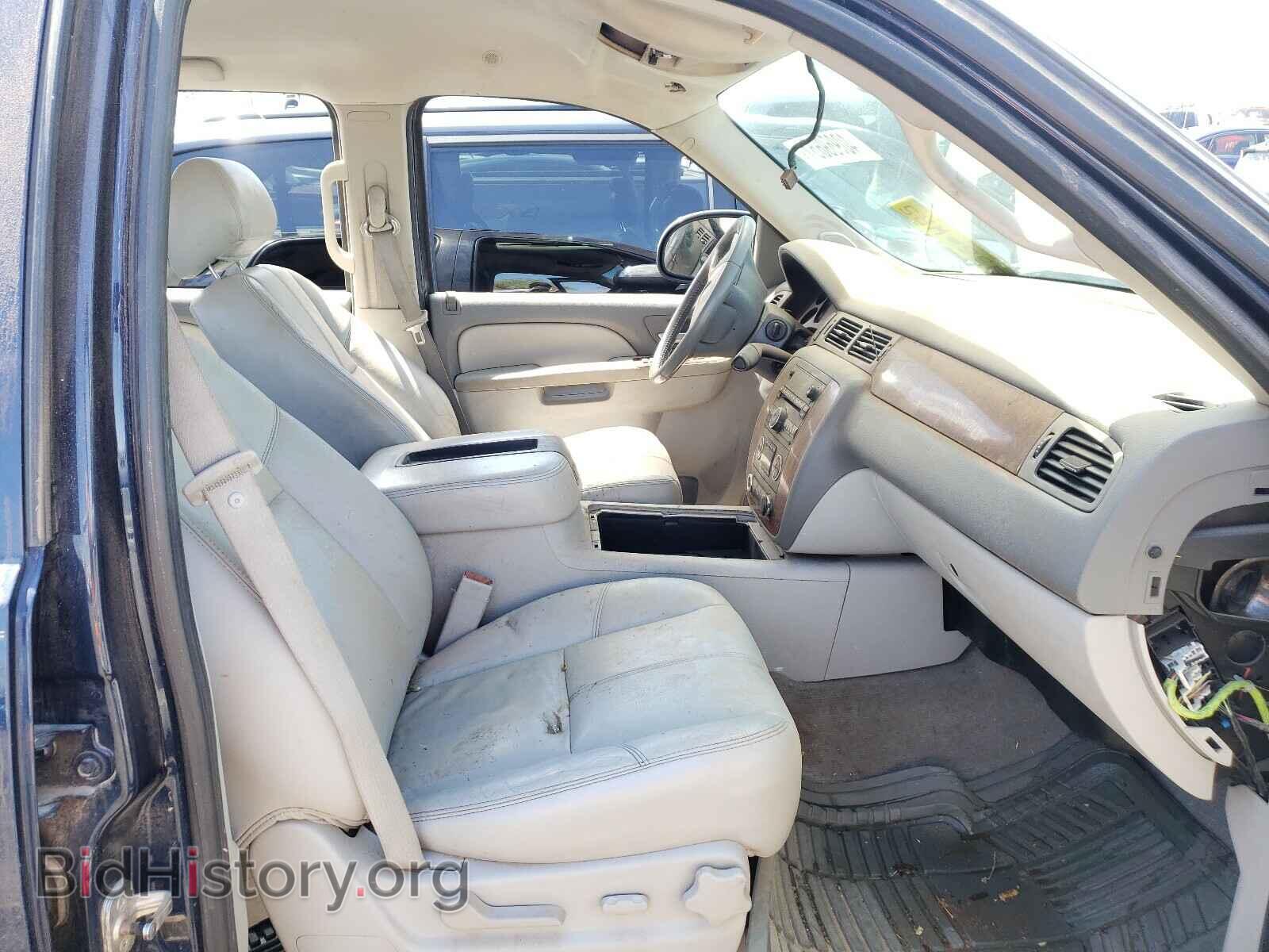 2011 CHEVROLET AVALANCHE - VIN: 3GNTKFE32BG304417 - Фото 5