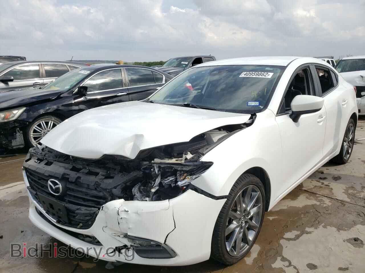 2018 MAZDA 3 - VIN: 3MZBN1V32JM229293 - Фото 2