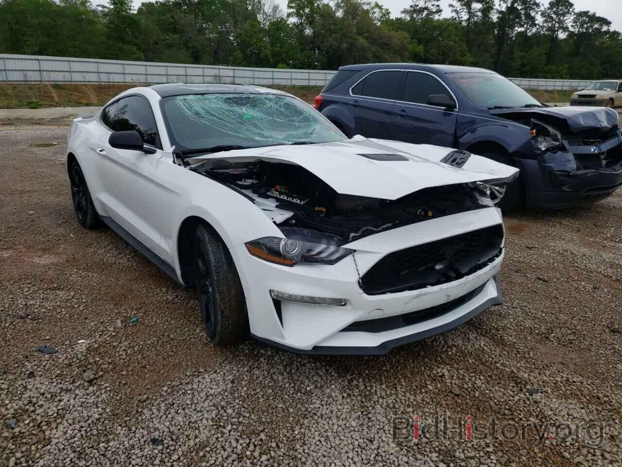 Photo 1FA6P8TH1J5172635 - FORD MUSTANG 2018