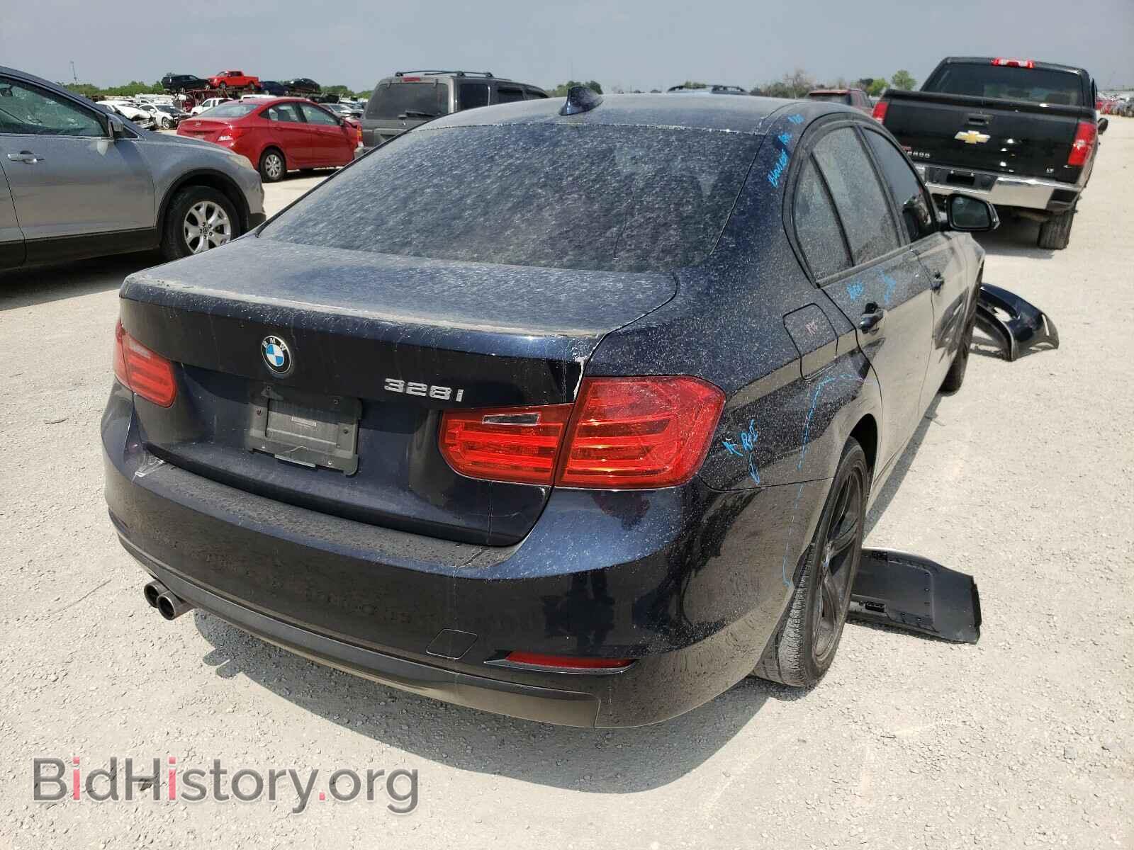 2015 BMW 3 SERIES - VIN: WBA3A5C54FF608721 - Photo 4