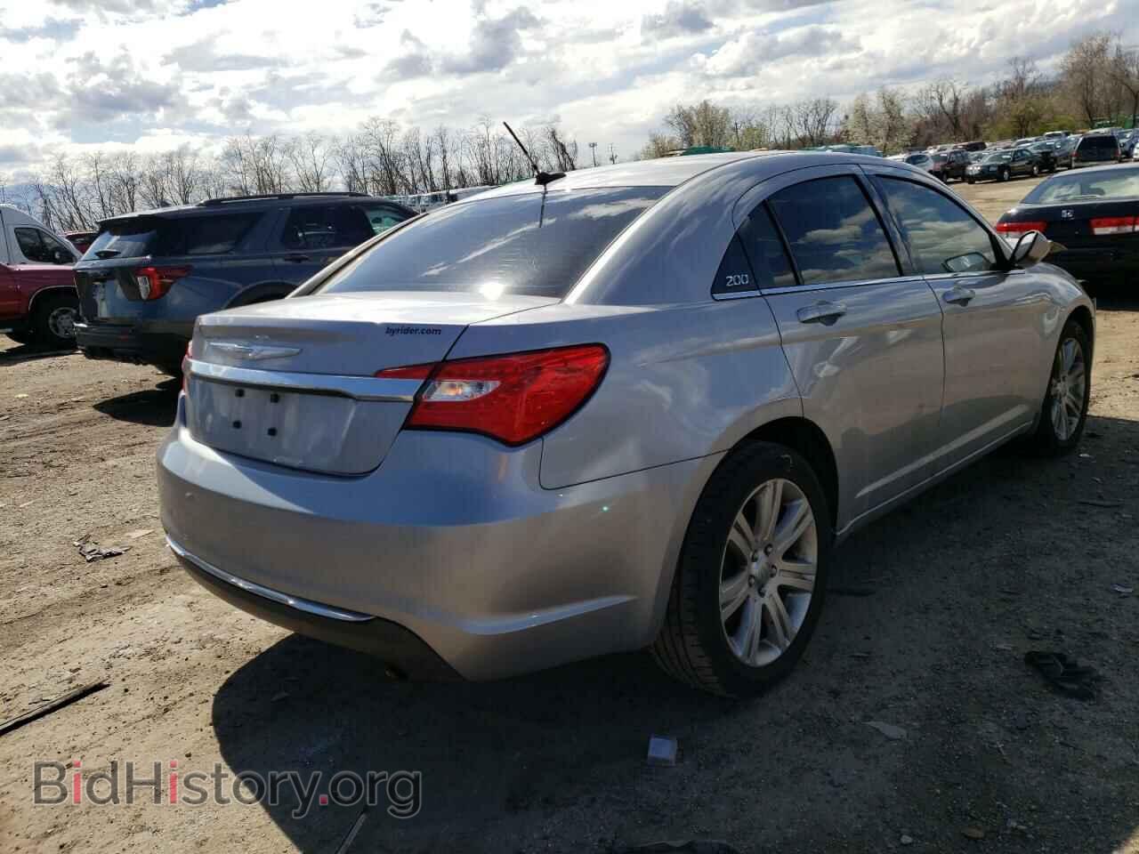 2013 CHRYSLER 200 - VIN: 1C3CCBBB3DN547503 - Фото 4