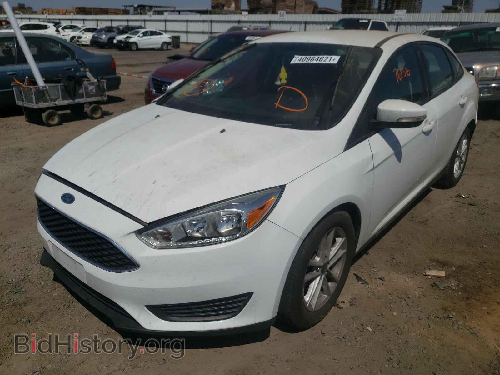 2017 FORD FOCUS - VIN: 1FADP3F27HL237933 - Фото 2