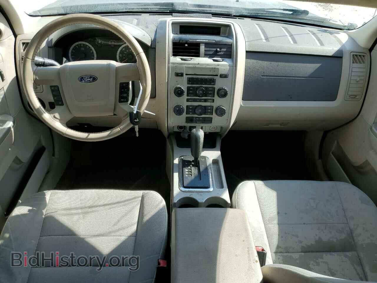 2011 FORD ESCAPE - VIN: 1FMCU0D74BKB95340 - Photo 8