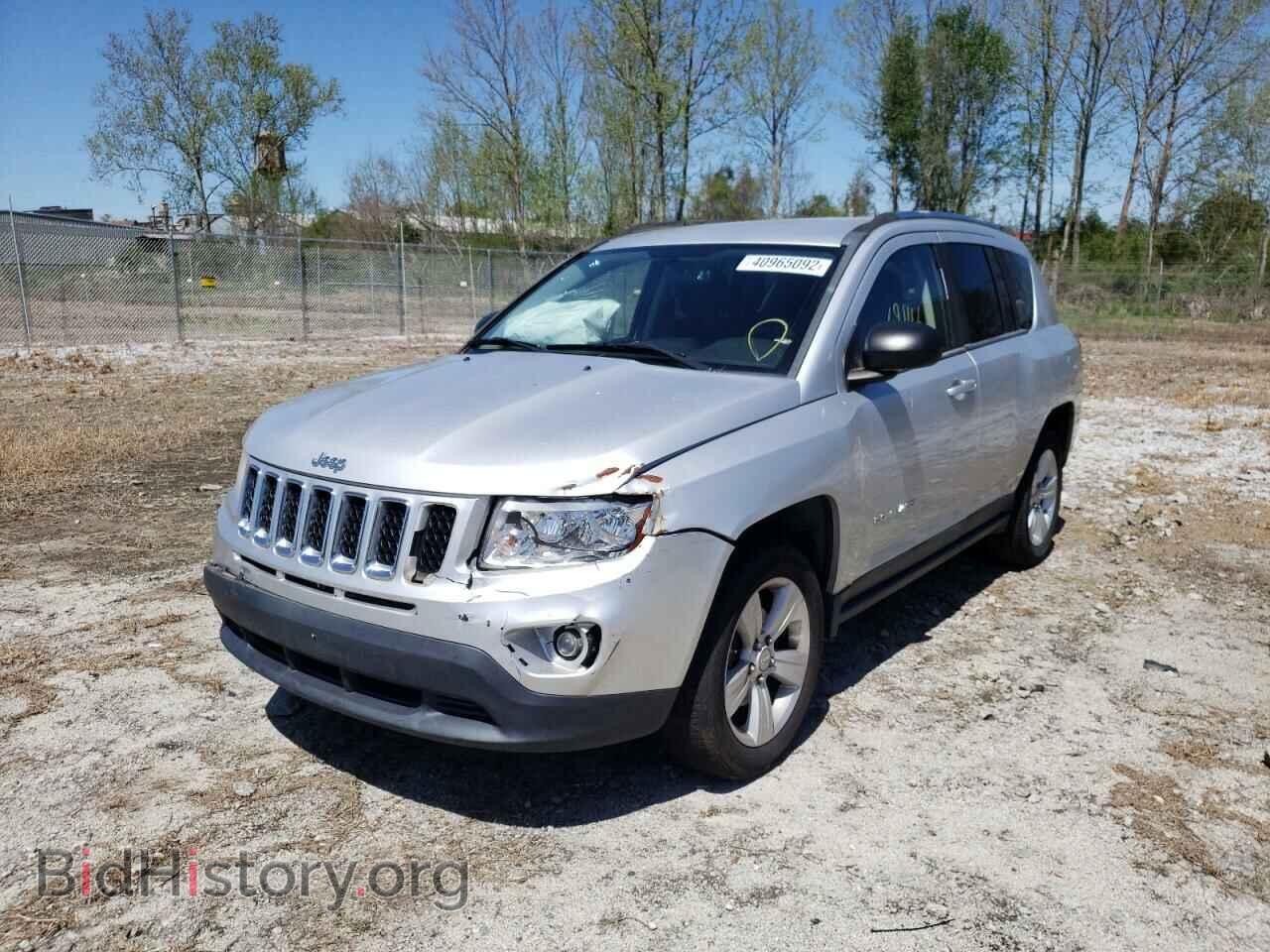 2011 JEEP COMPASS - VIN: 1J4NT1FAXBD209626 - Photo 2