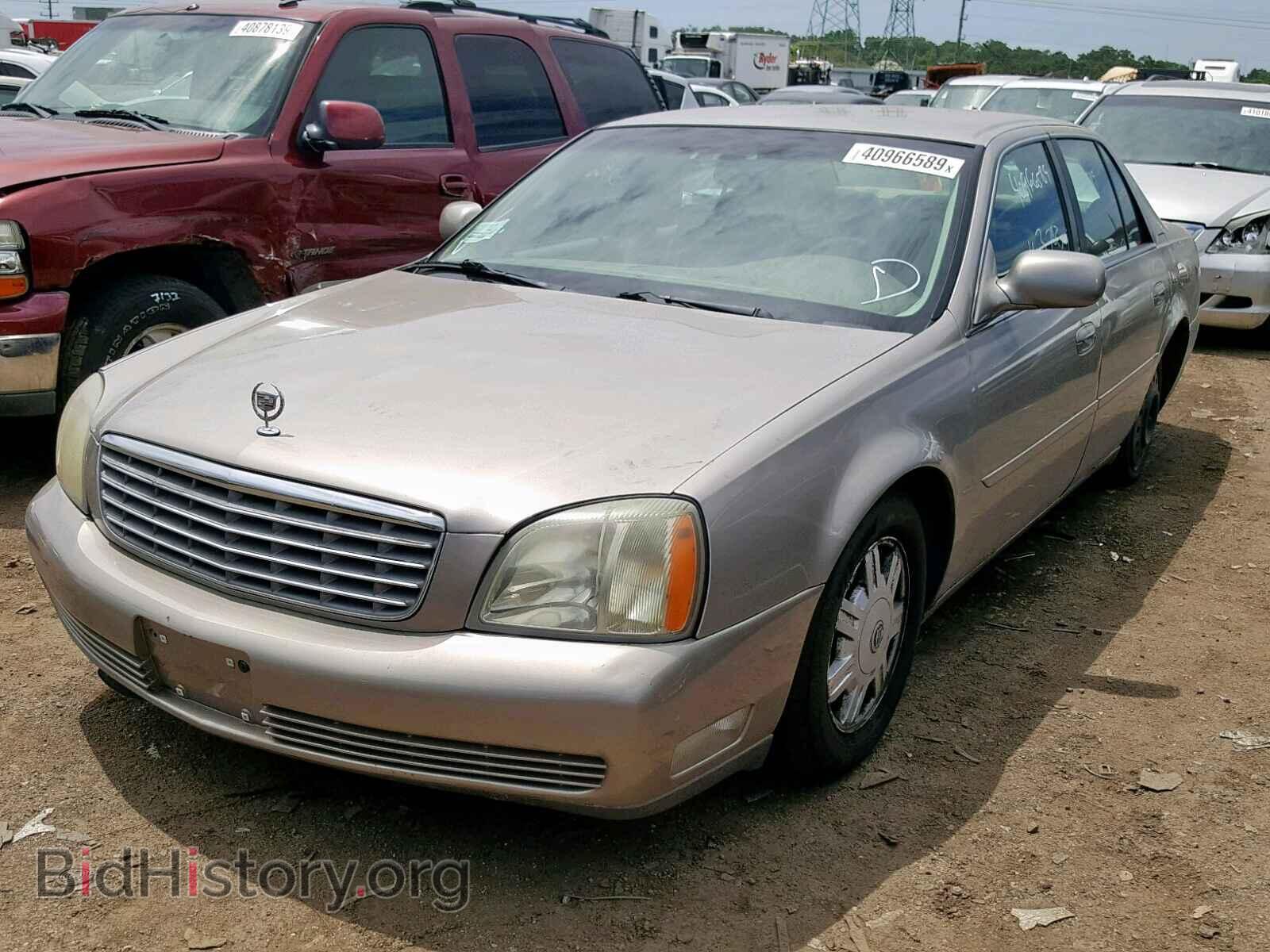 2004 CADILLAC DEVILLE - VIN: 1G6KD54Y44U119701 - Photo 2