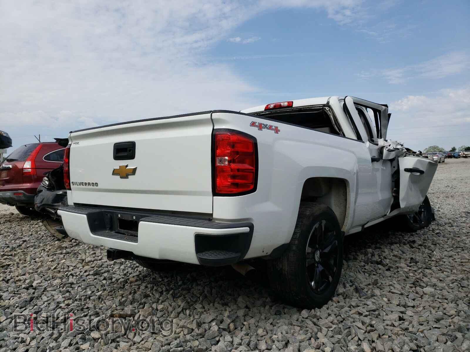 2017 CHEVROLET SILVERADO - VIN: 1GCVKPEC4HZ257746 - Фото 4