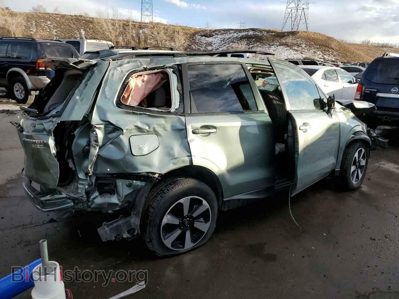 2017 SUBARU FORESTER - VIN: JF2SJAEC3HH531979 - Фото 3