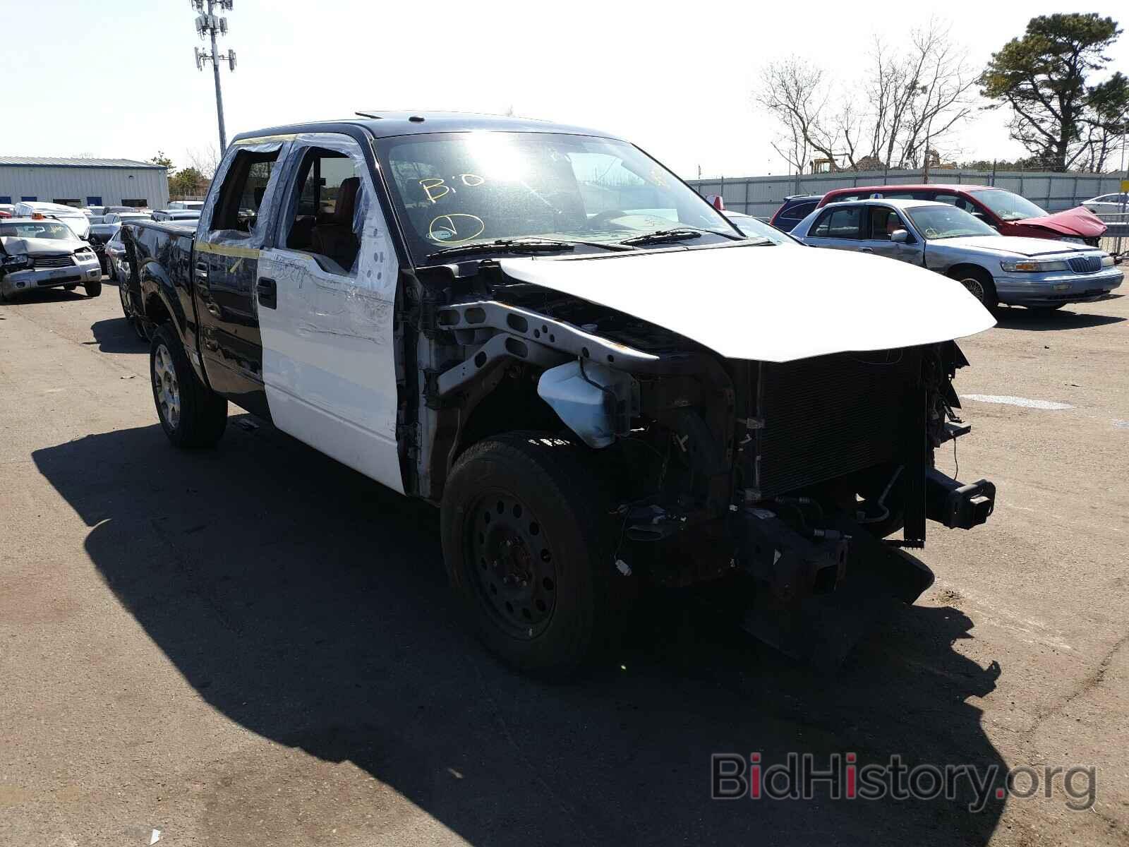 Photo 1FTPW12V09KA76749 - FORD F150 2009