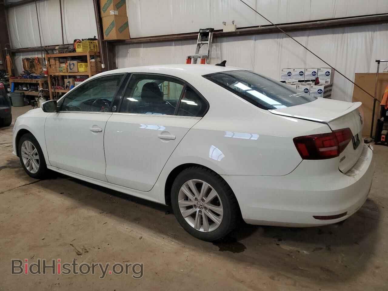 2017 VOLKSWAGEN JETTA - VIN: 3VWDB7AJ7HM374056 - Фото 2