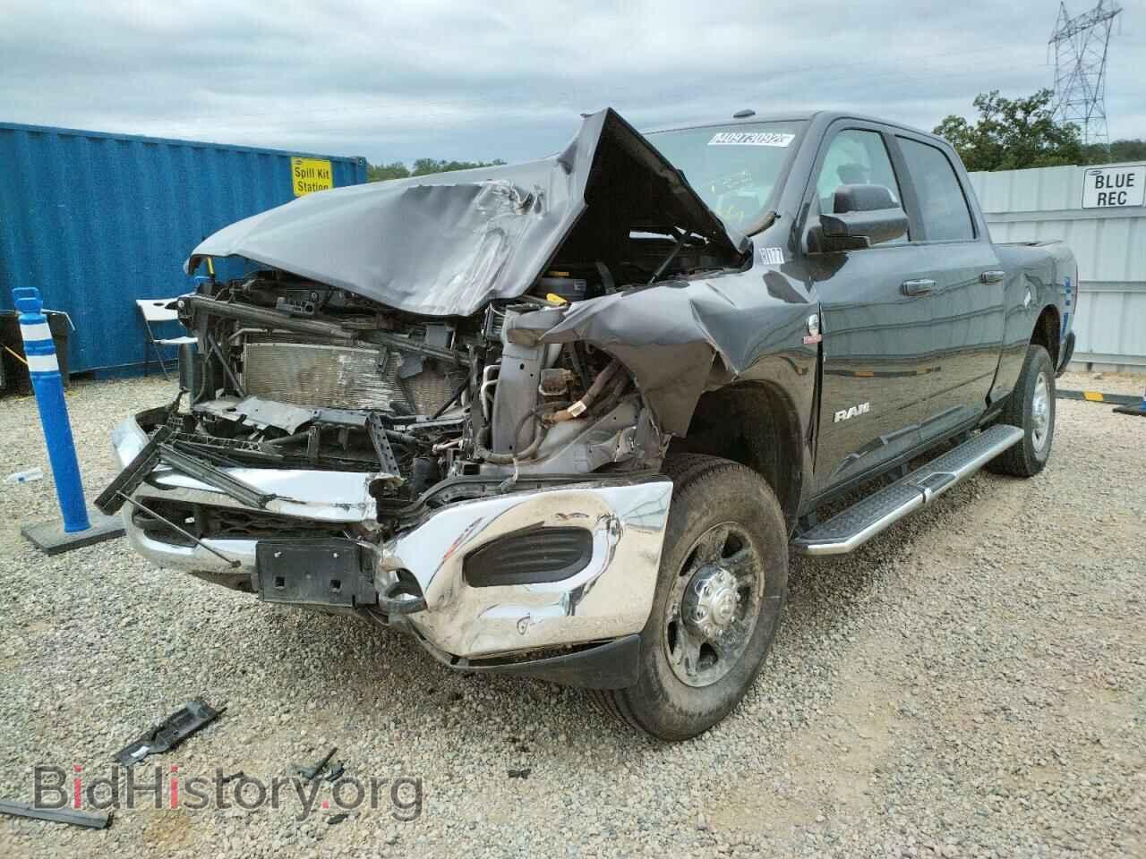 2021 RAM 2500 - VIN: 3C6UR5DL1MG552155 - Photo 2