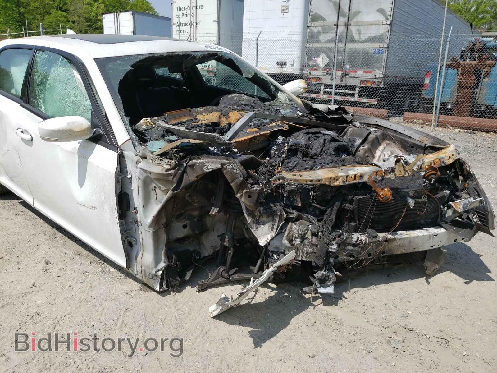 2016 CHRYSLER 300 - VIN: 2C3CCAGG2GH311484 - Фото 9