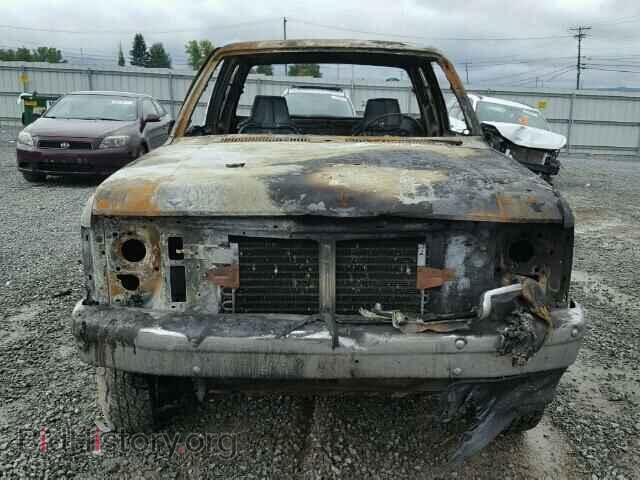 1996 DODGE DAKOTA - VIN: 1B7GG23X2TS600137 - Фото 9