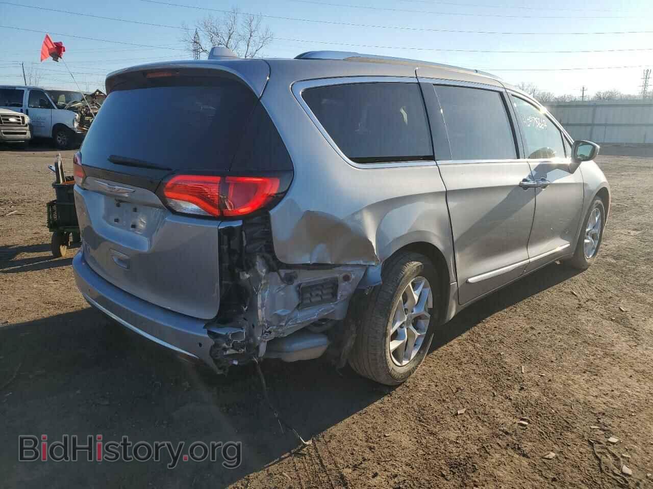 2017 CHRYSLER PACIFICA - VIN: 2C4RC1EG2HR570366 - Photo 3