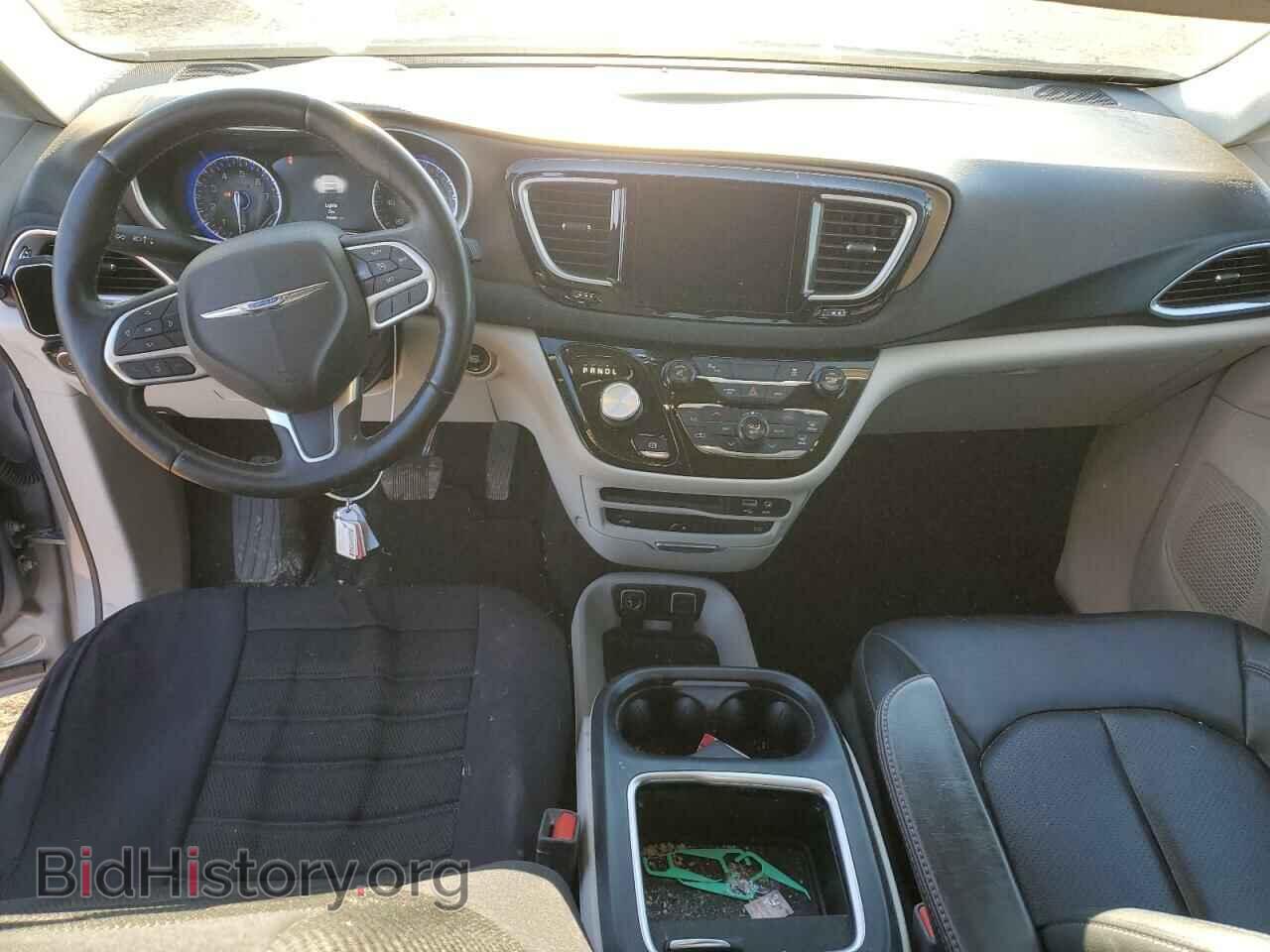 2017 CHRYSLER PACIFICA - VIN: 2C4RC1EG2HR570366 - Photo 8