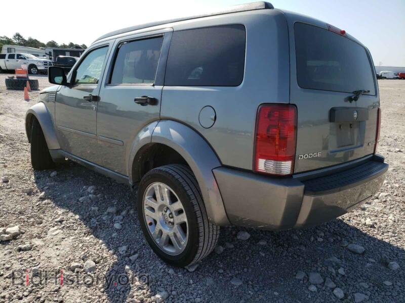 2011 Dodge NITRO (VIN 1D4PT4GK2BW600736) — photo 3 of 10