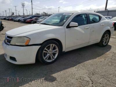 2011 Dodge AVENGER Avenger MA, белый — VIN 1B3BD1FG8BN524205, Copart