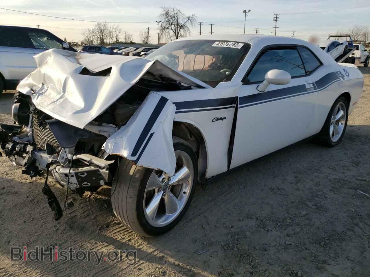 Photo 2C3CDZBT0FH782810 - DODGE CHALLENGER 2015