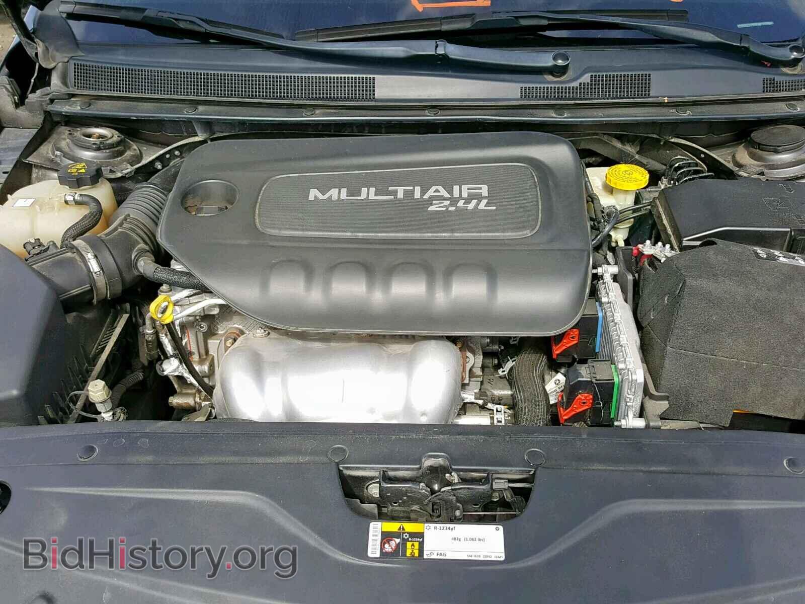2016 CHRYSLER 200 - VIN: 1C3CCCAB3GN105803 - Photo 7